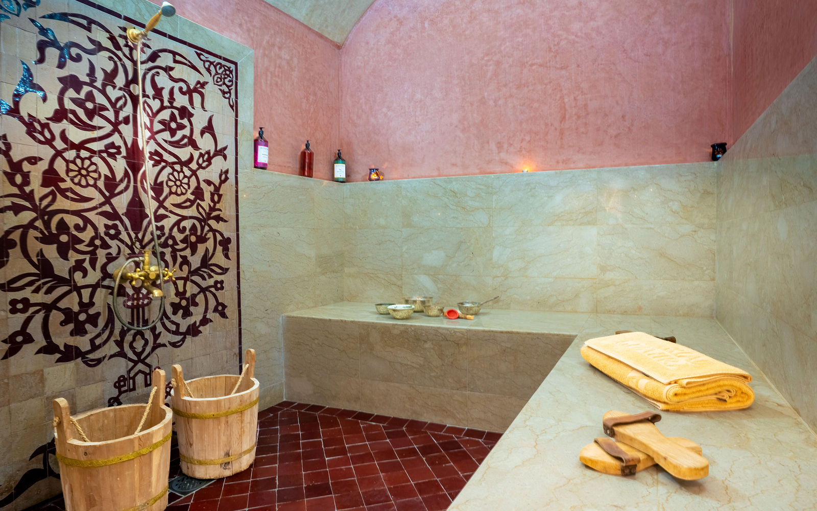 Hammam Dar Lalzohra