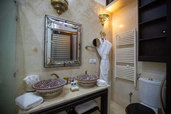 Suite Blanche - Image 7